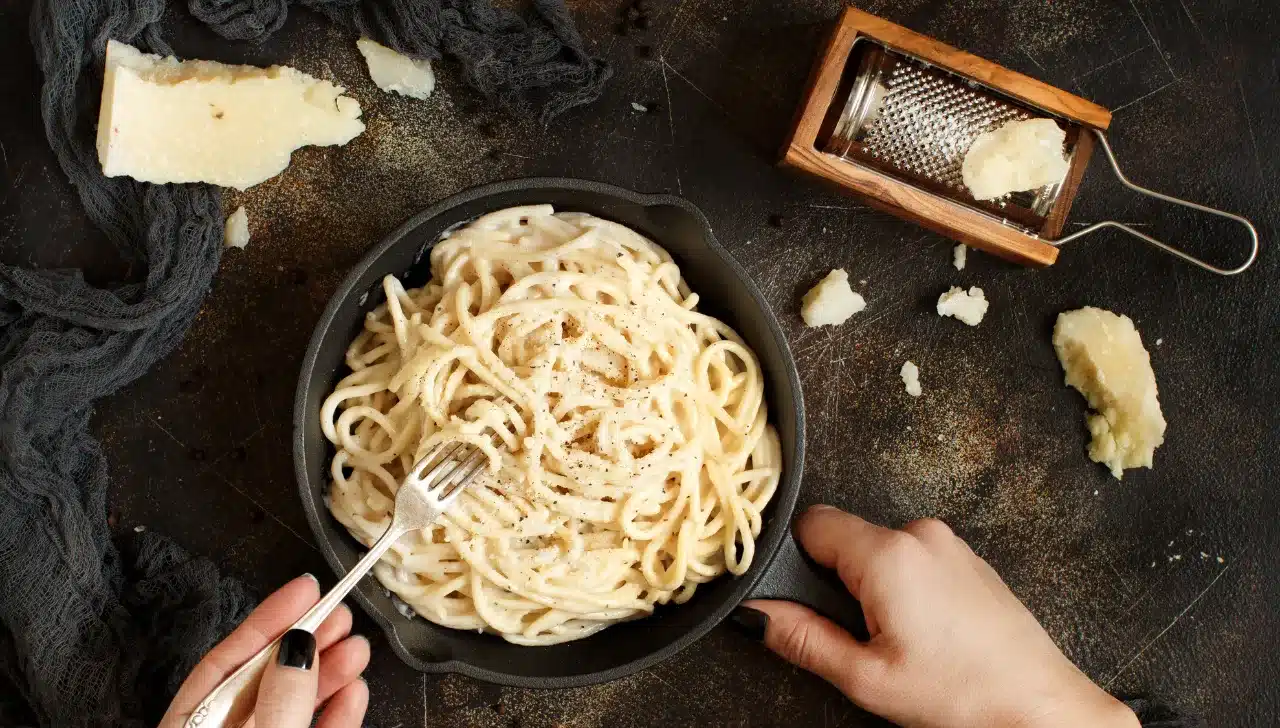 Italian Cheese and Pepper Pasta,